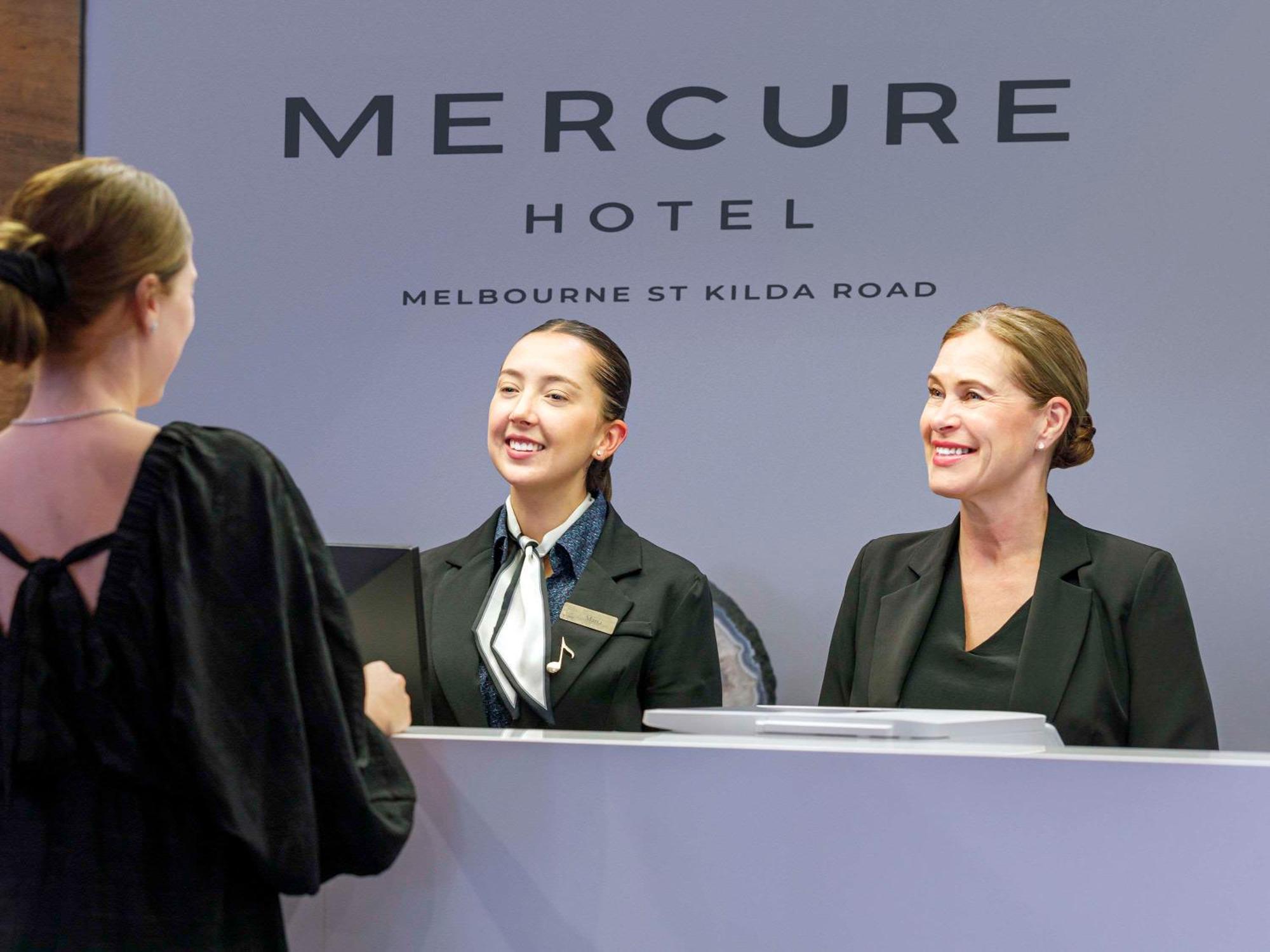 Mercure Melbourne St Kilda Road Экстерьер фото