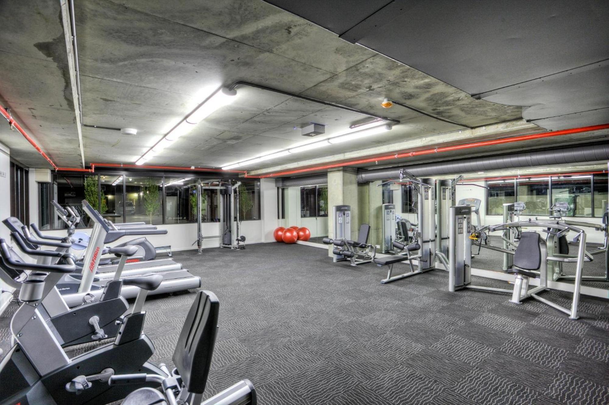 Mercure Melbourne St Kilda Road Экстерьер фото